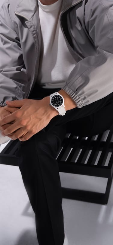 IW328104 Pilot's Watch Automatic 41 TOP GUN Lake Tahoe on a man's wrist