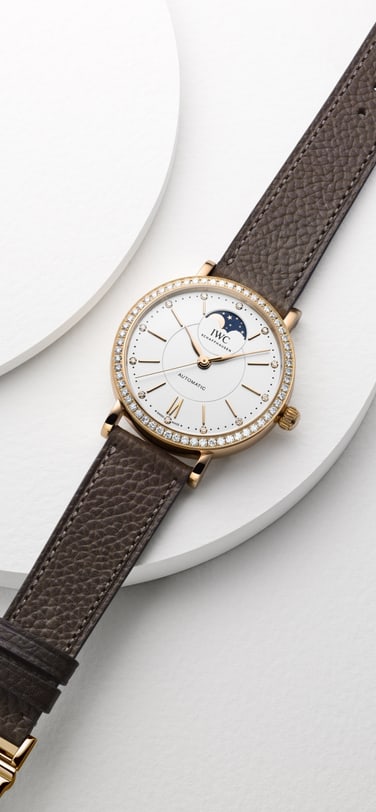 Front view of the Portofino Automatic Moon Phase 37 watch