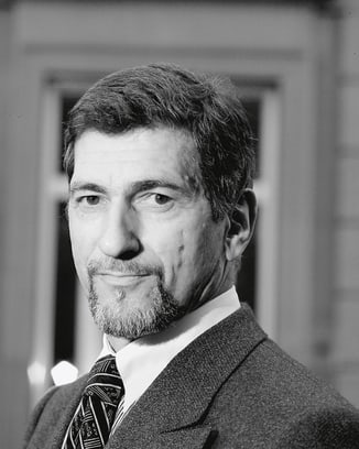 Portrait of Guenter Bluemlein